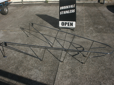 Boat bowrail